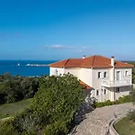 Villa Aether